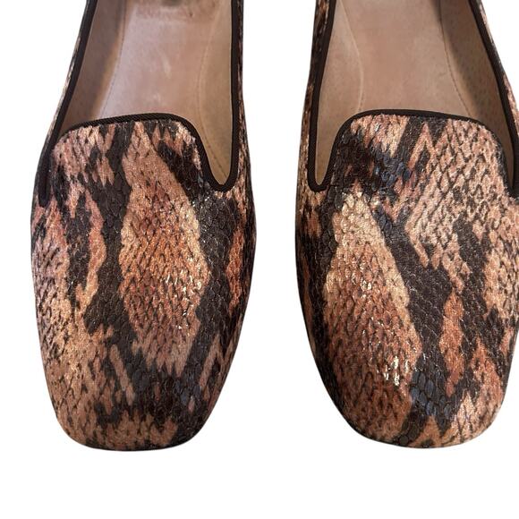 Tahari Women’s Clementine Snake Print Flats Loafers Shoes Size 8 1/2M - Picture 2 of 13